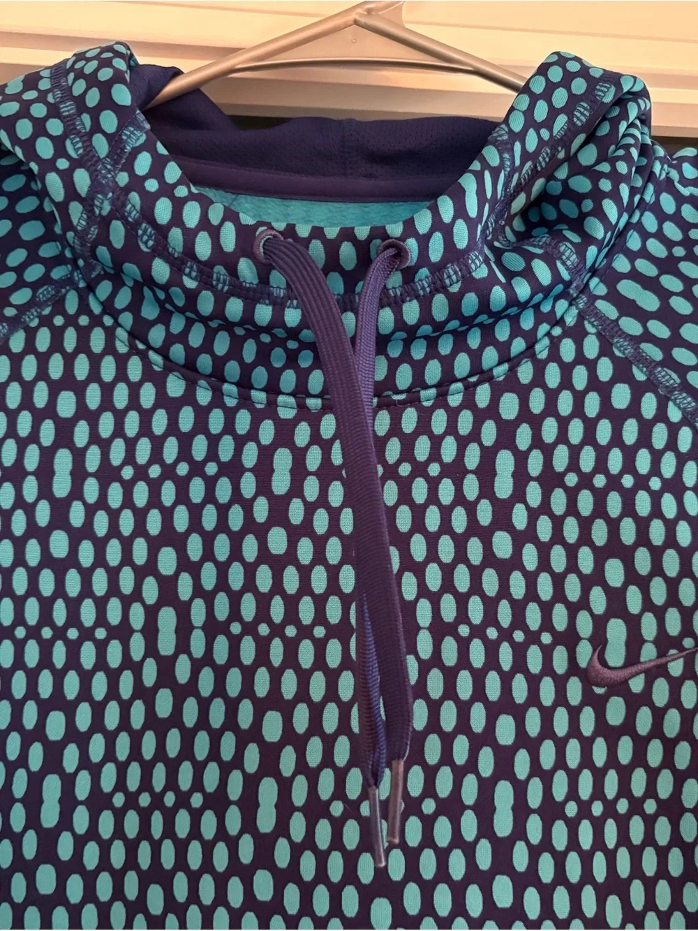 Nike pullover hoodie